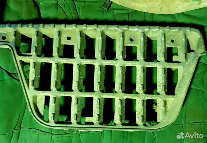 Вкладыш на ступеньку isuzu elf