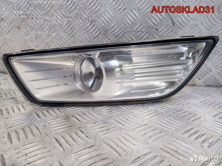 Фара противотуманная левая Ford Mondeo 4
