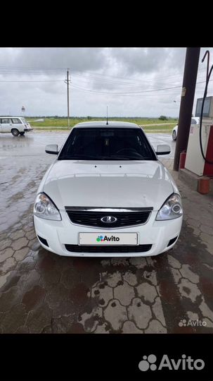LADA Priora 1.6 МТ, 2014, 200 000 км