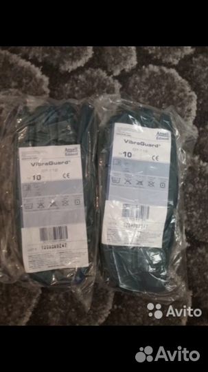 Продам перчатки от вибрации новые