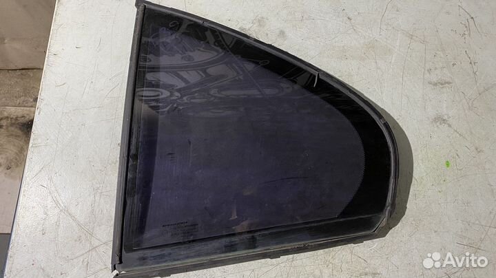 Форточка стекло задней левой двери BMW 5 E39
