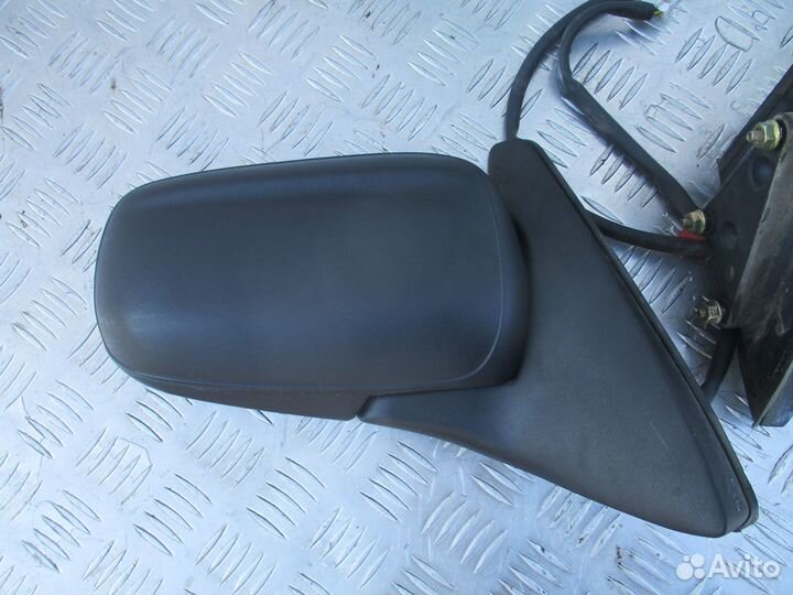 Зеркало электрическое Mazda Demio 2000г