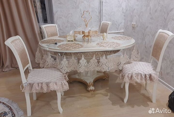 Скатерть круглая из силикона с кружевом