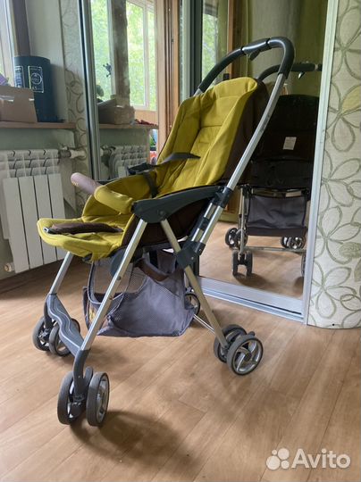 Прогулочная коляска