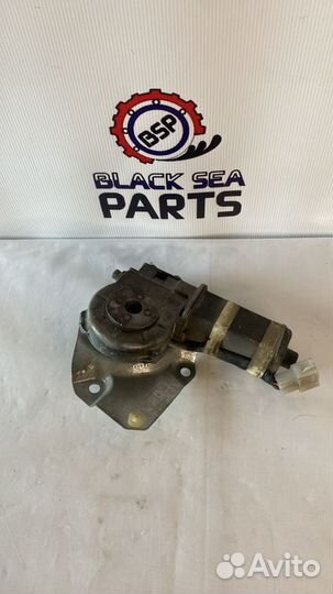 Стеклоподъемник передний левый Митсубиси minika