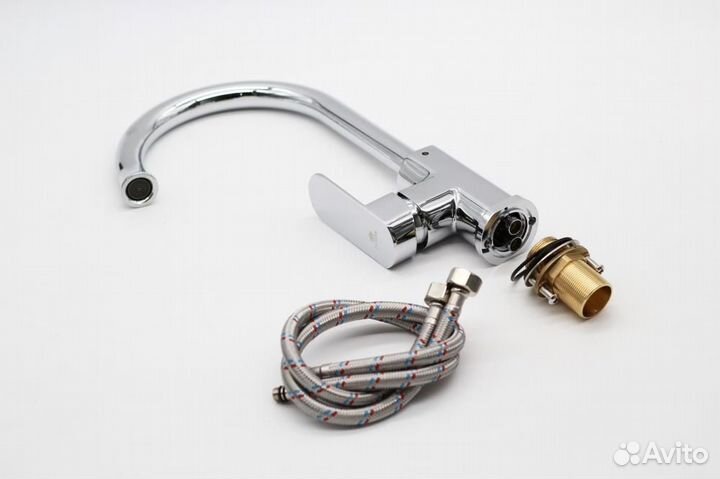 Однорычажный смеситель для кухни Ganzer GZ06021 хром