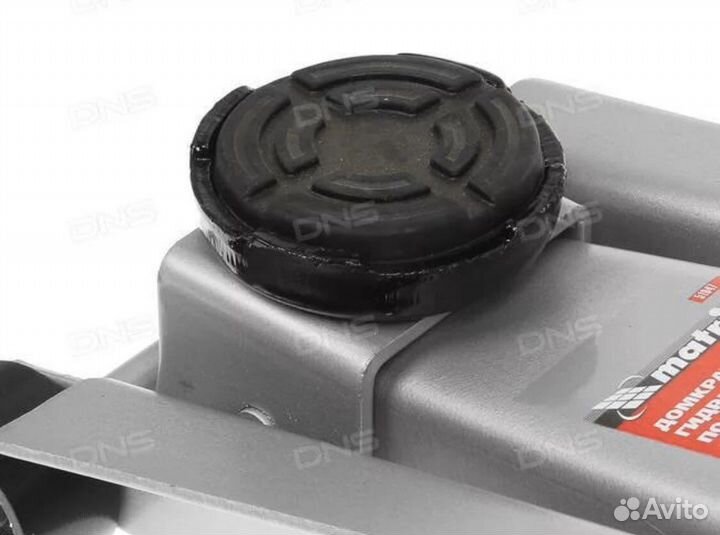 Домкрат шиномонтажный 3 тонны.Matrix (130-465мм)