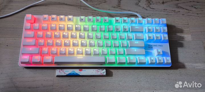 Игровая механическая клавиатура Dexp RGB