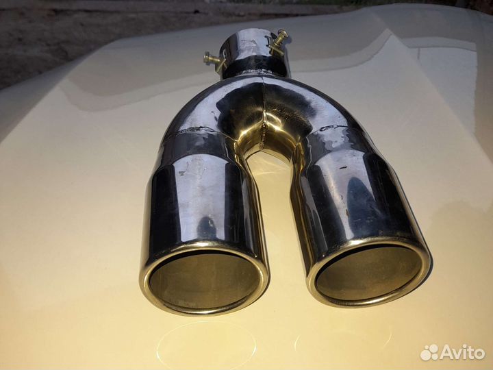 Насадка на выхлопную трубу,метал нержавейка