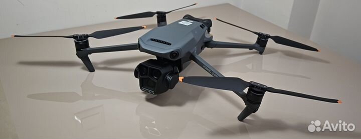 Квадрокоптер dji mavic 3 pro
