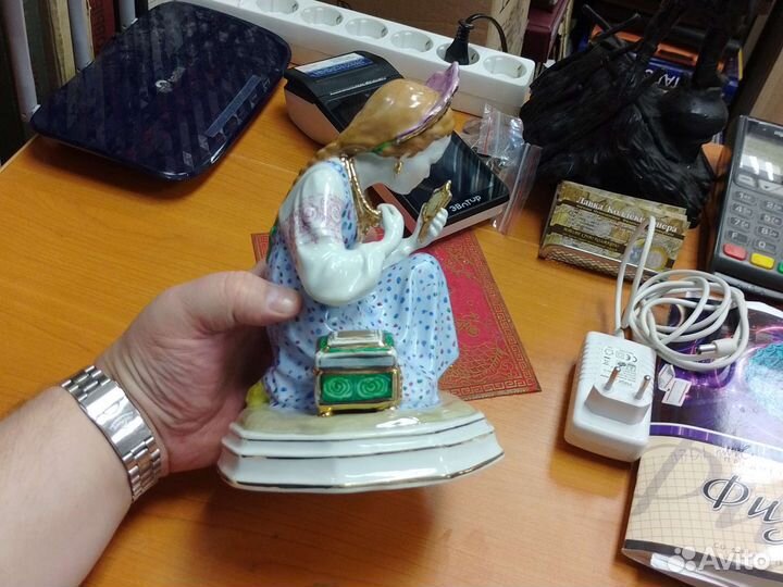 Фарфоровые статуэтки СССР Малахитовая Шкатулка