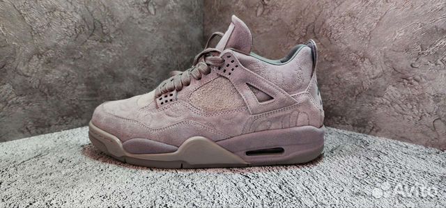 Nike x kaws clearance