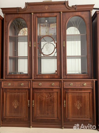 Сервант горка