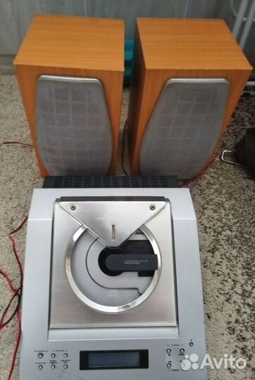 Музыкальный центр Sharp