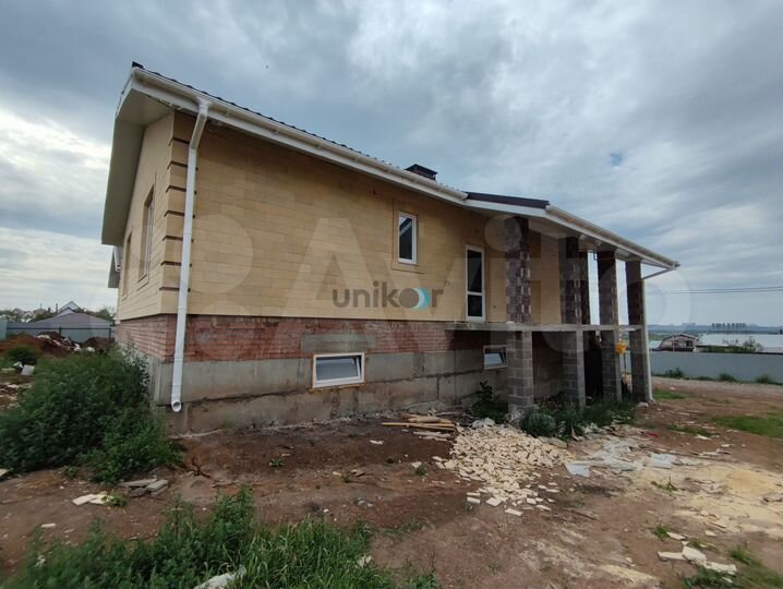 Дом 140 м² на участке 6 сот.