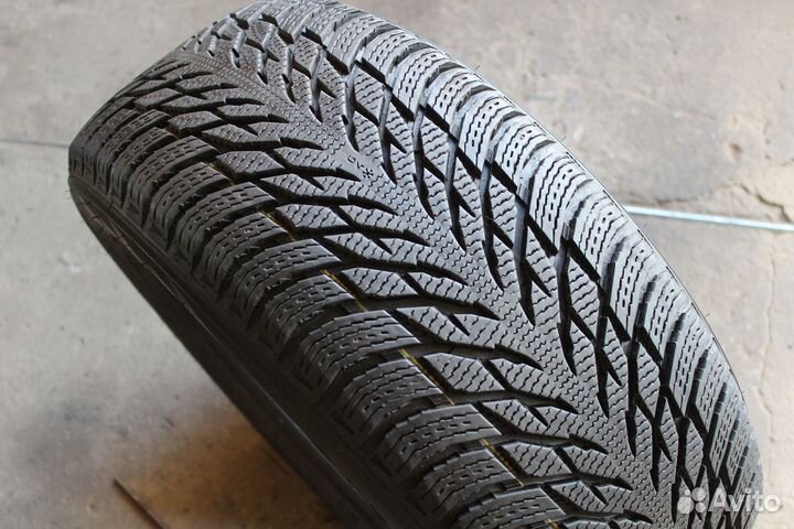 Nokian Tyres Hakkapeliitta R3 245/50 R18 100R