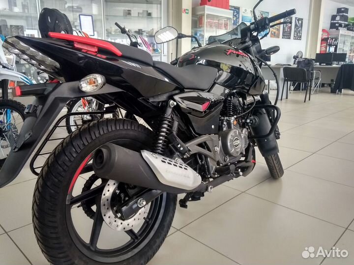 Мотоцикл Bajaj Pulsar 180 / Баджадж Пульсар 180