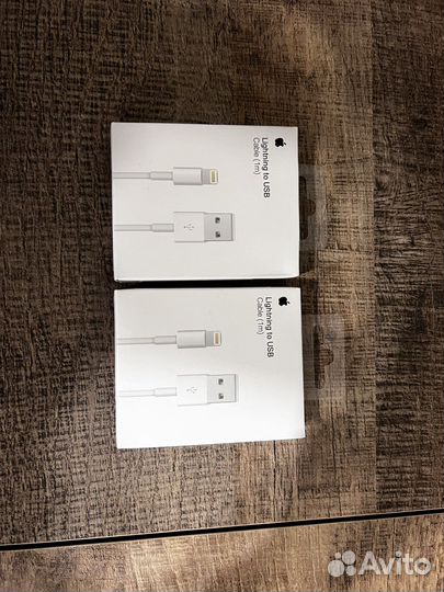 Кабель Lightning to USB
