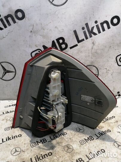 Фонарь задний левый Mercedes Gl X164