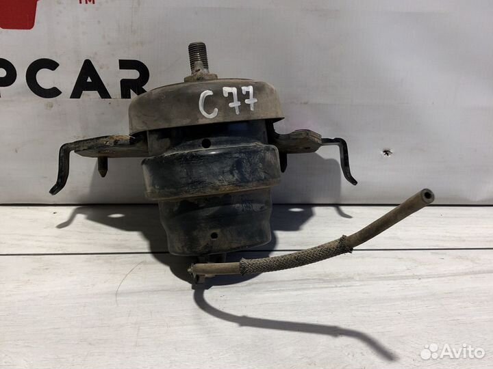 Toyota Land Cruiser 200 Подушка двигателя