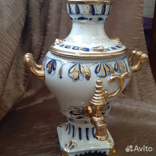 Самовар сувенирный гжель
