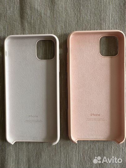 Два оригинальных чехла для iPhone 11 Pro