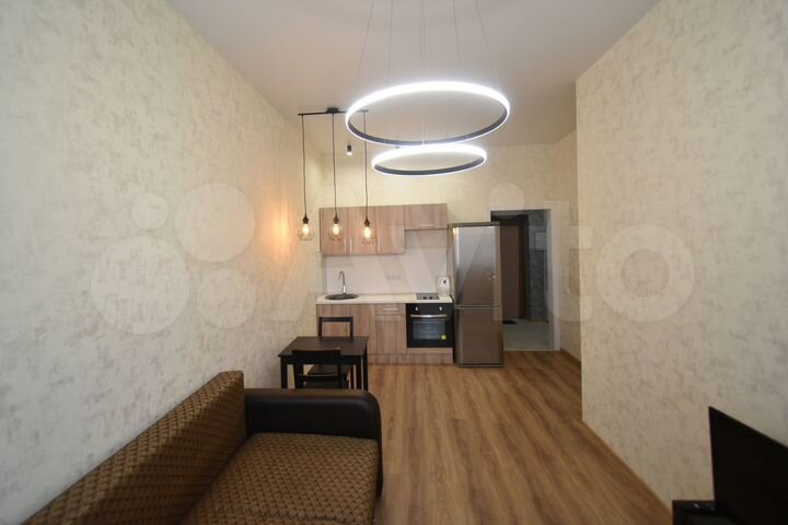 2-к. квартира, 40 м², 4/11 эт.