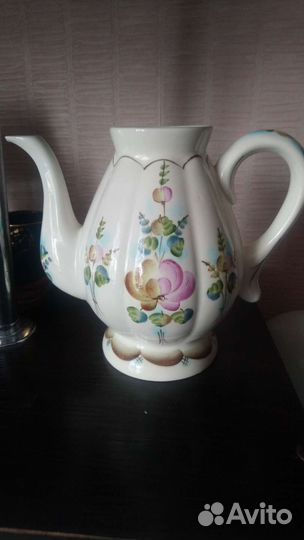 Керамический кувшин