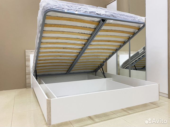 Кровать 1,6м