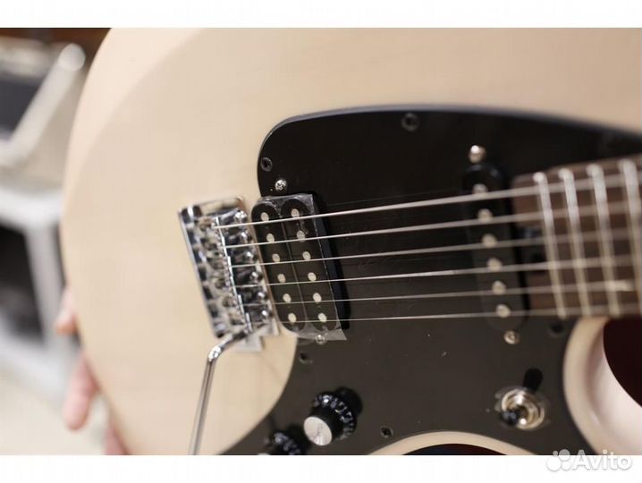 Aria JET-1 SVW - электрогитара, цвет белый