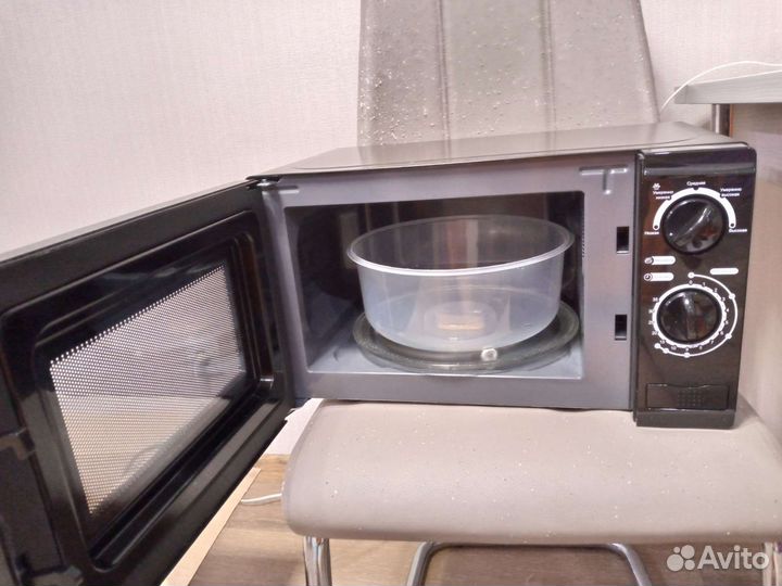 Микроволновая печь Supra