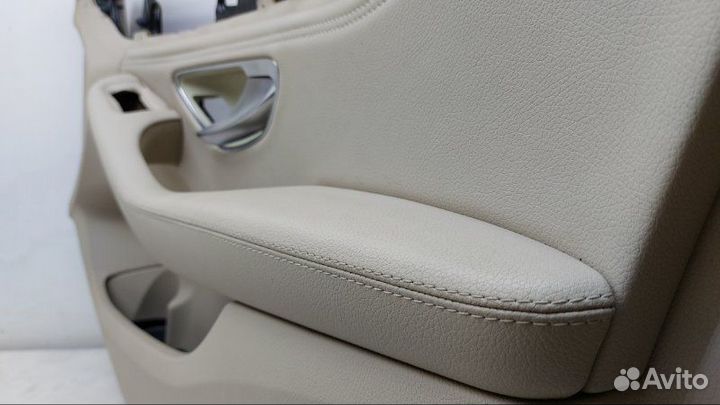 Дверные карты Mercedes-Benz C W205 2.0 2014