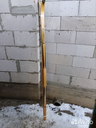 Лыжи мукачевские 200 см