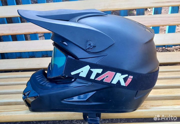 Мотошлем кроссовый бу