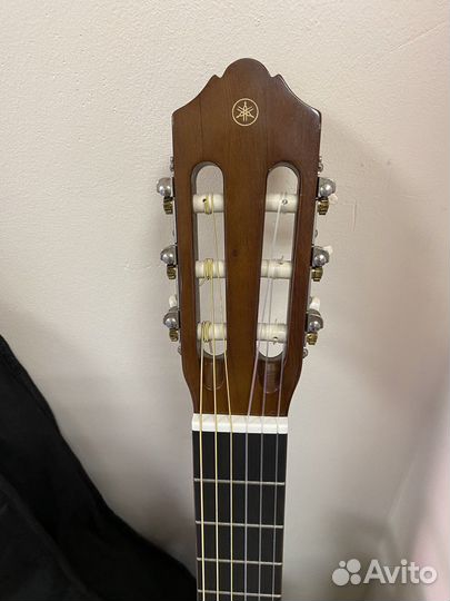 Классическая гитара Yamaha C40
