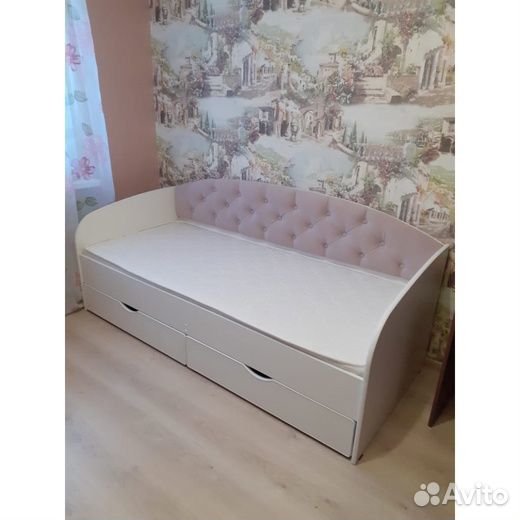 Кровать софа №9 с мягкой спинкой