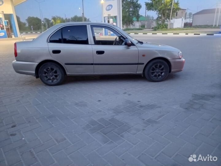 Hyundai Accent 1.5 AT, 2004, 190 000 км