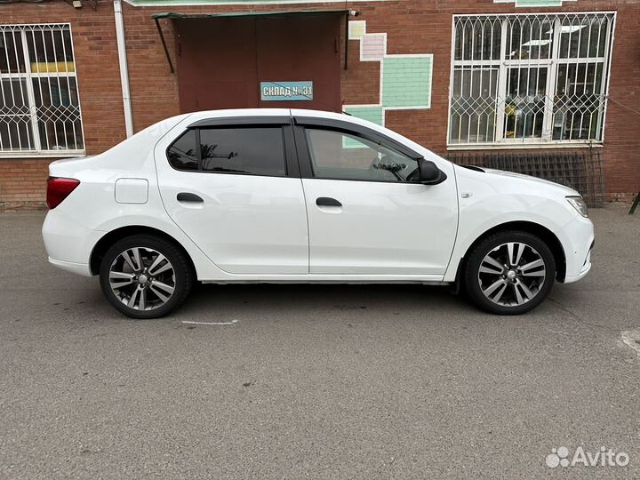 Renault Logan 1.6 МТ, 2019, 303 000 км