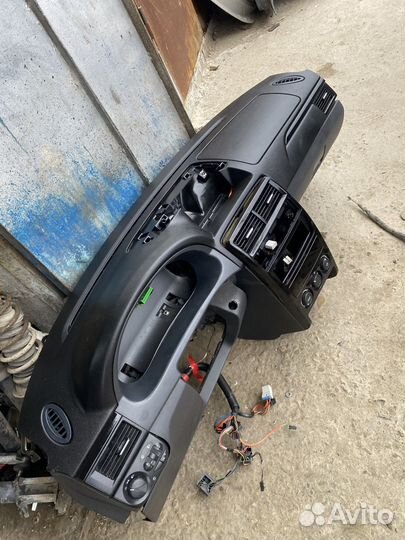 Панель торпеда приора 2