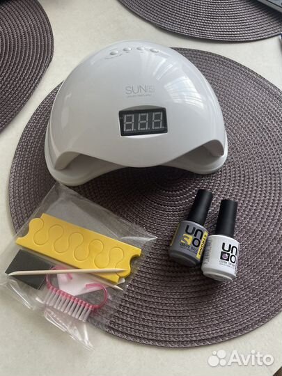 Лампа для ногтей