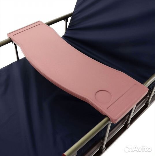 Медицинская кровать для ухода за больными