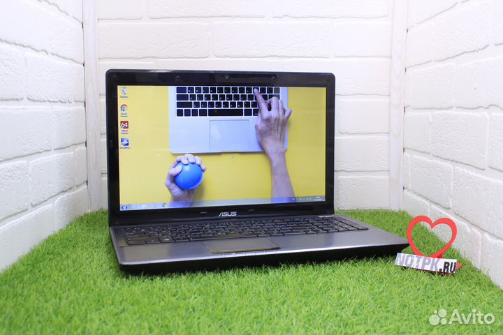 Отличный лэптоп с гарантией