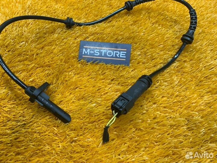 Датчик ABS задний правый Bmw 5-Series F10 N52B30A