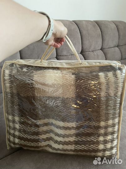 Плед шерстяной