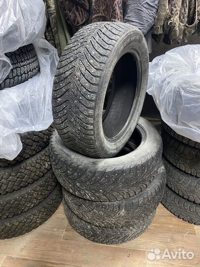 Nokian Tyres Hakkapeliitta 8 205/55 R16