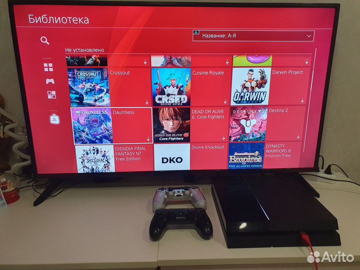 Sony PS4 1TB 2 джостика и более 70 игр