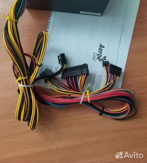 Блок питания новый AeroCool VX Plus 400