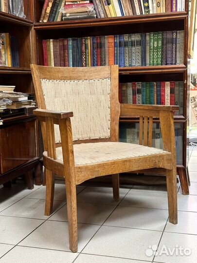 Кресло старинное