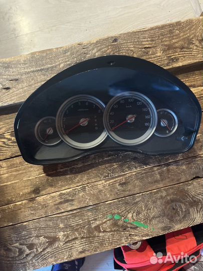 Панель приборов субару легаси