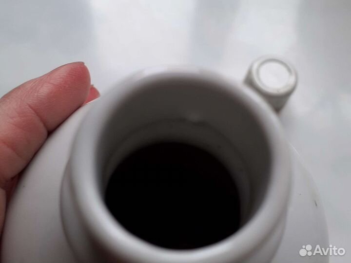 Фарфоровый штоф из Китая